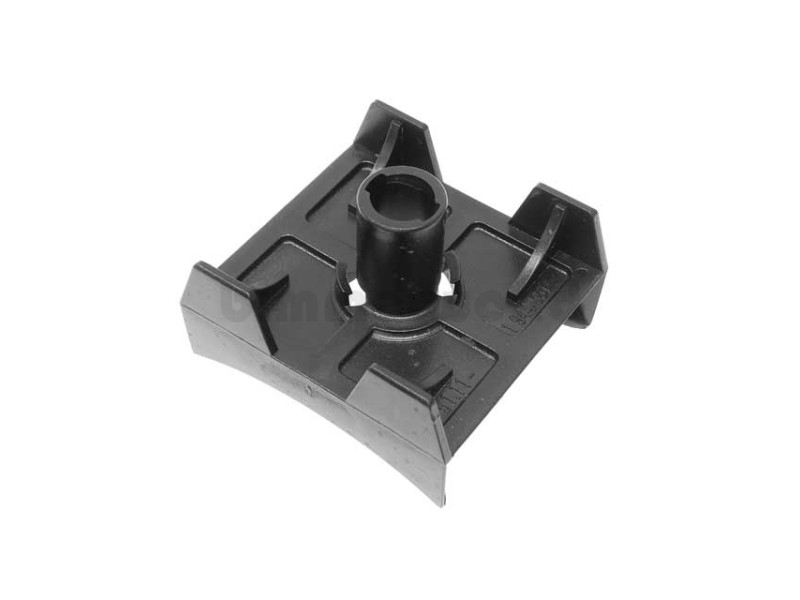 Кріплення бампера заднього L/R BMW 5 E34 1988-1995 Polcar 51111944551