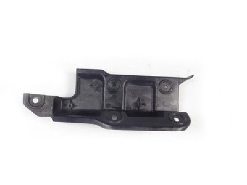 Кріплення заднього бампера праве Audi A6 C6 2005-2011 седан Тайвань