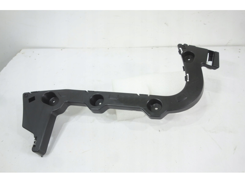 Кріплення бампера заднього ліве Ford Focus хетчбек 2015-2018 F1EB17E851AG