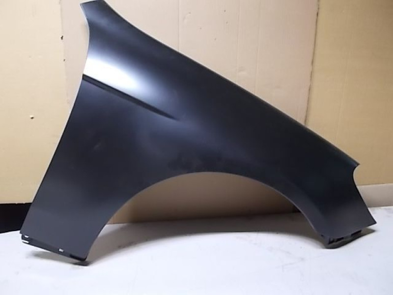 Крило переднє праве Chevrolet Epica (Tempest)