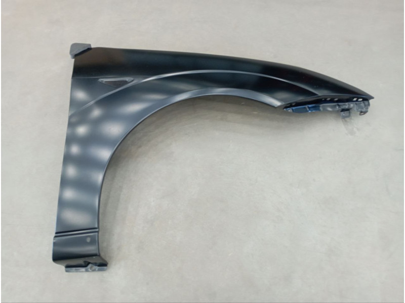 Крило переднє праве Ford Focus 1 98-04 (LKQ) 1078941