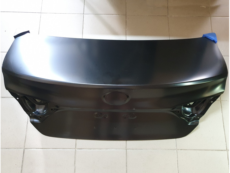 Кришка багажника без отвору під спойлер Toyota Camry LE V55 2014-2017 Китай 6440106A40