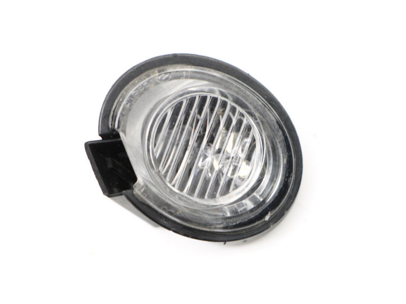 Ліхтар підсвітки дзеркала лівий Audi Q7 2010-2015 Тайвань 4L0949133