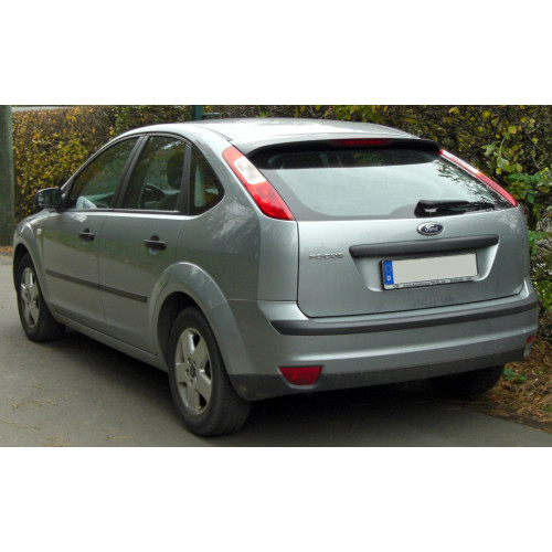 Ліхтар задній лівий в бампері Ford Focus 2 2004-2008 хетчбек, активний (без патрону) FPS 1386532