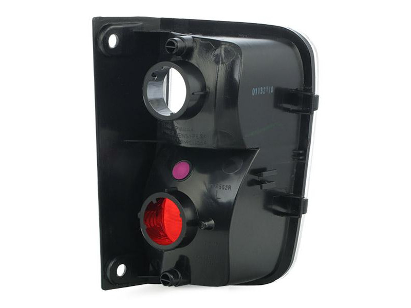 Ліхтар задній лівий в бампері Renault Trafic, Opel Vivaro 02-07 (TYC) під патрони 4412788