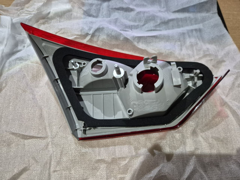 Ліхтар задній правий Ford Focus 3 2011-2014 седан (Китай) внутрішній, без LED