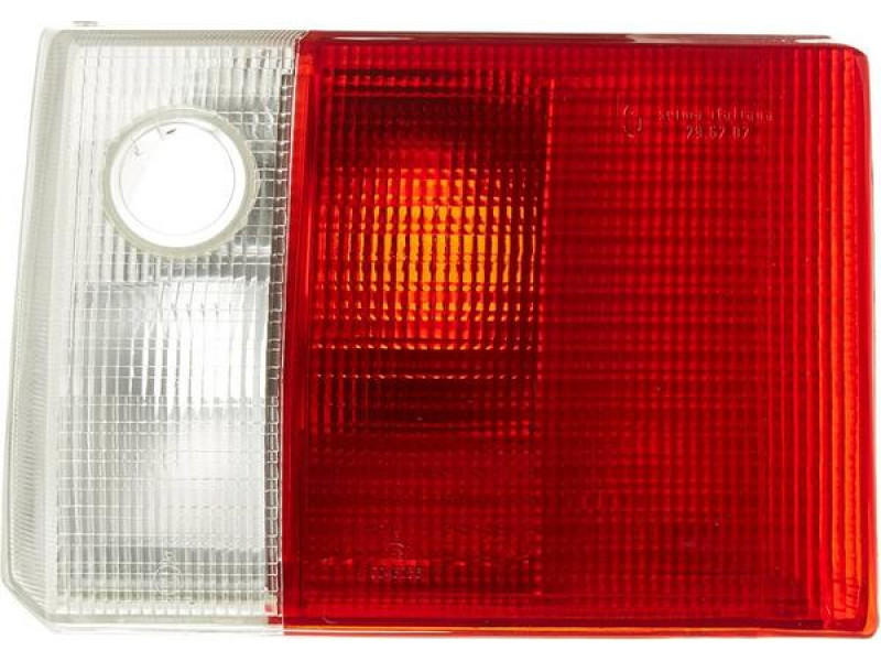 Ліхтар задній правий внутрішній Audi 80 B3 87-91 на кришці багажника (Tempest) 893945226B