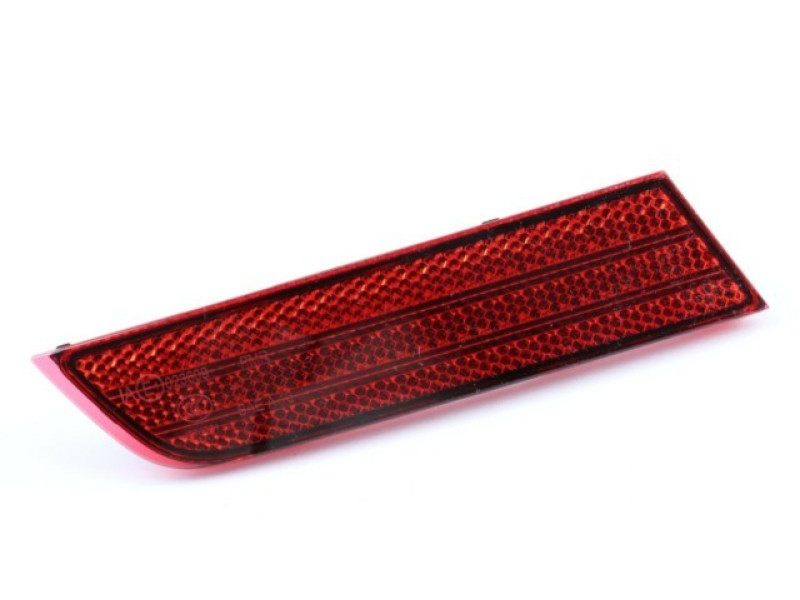 Ліхтар заднього бампера правий внутрішній VW Touareg 2 14-18 (Китай) відбивач 7P6945106A