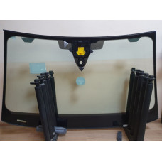 Лобове скло Audi A4 B9 16- (Sekurit) кріп. датч., камера