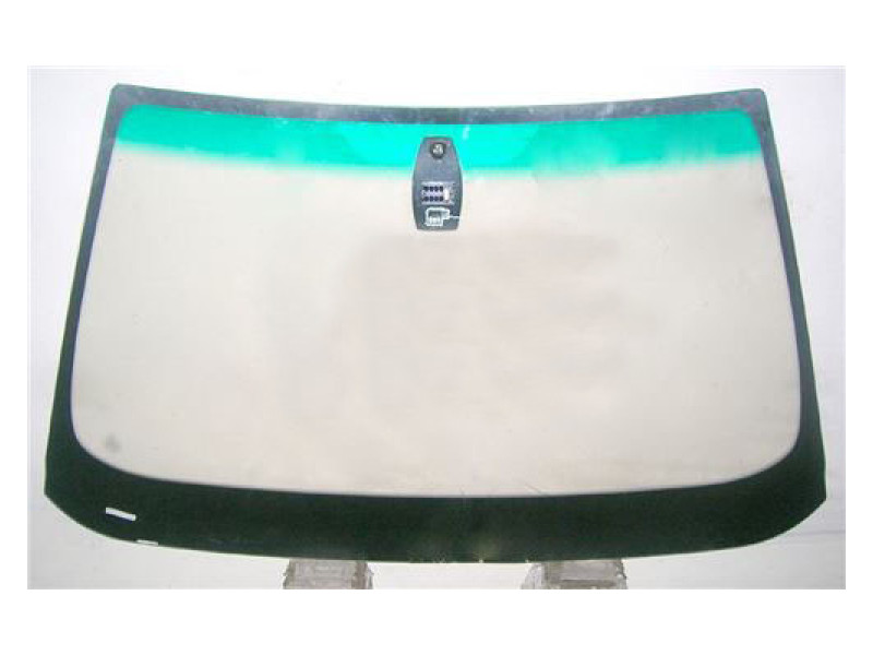 Лобове скло BMW 5 E60 03-06 (Pilkington) атерм., кріп. датч.