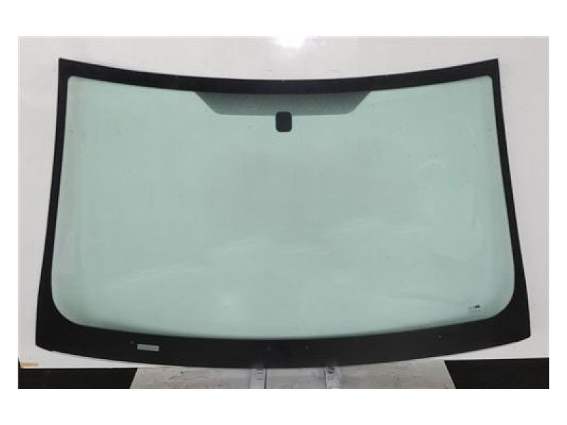 Лобове скло переднє Ford Mondeo 3 2001-2007 XYG