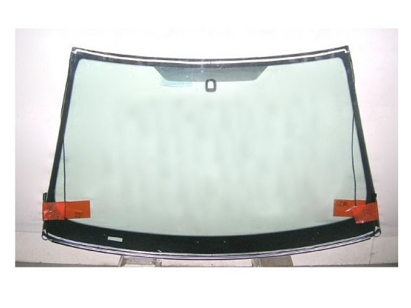 Лобове скло Ford Mondeo 3 06-07 (Pilkington) повний обігрів