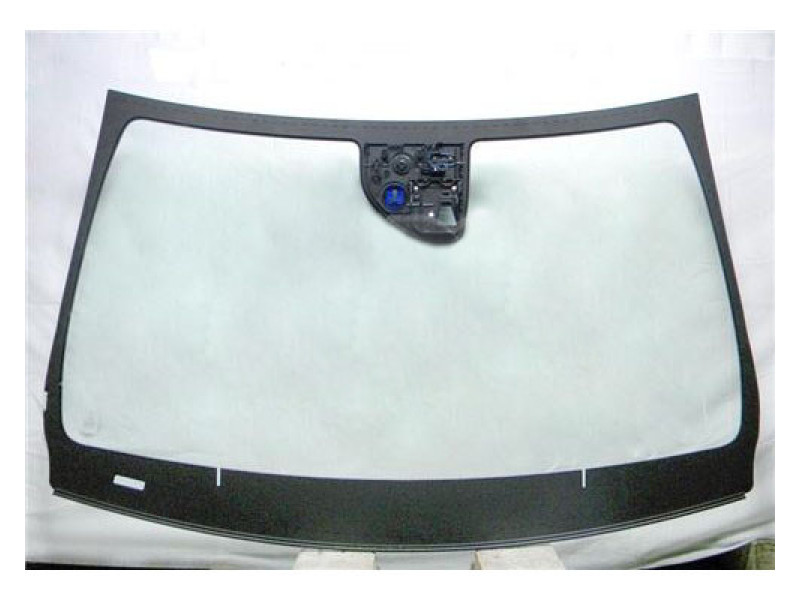 Лобове скло Mercedes A W176, CLA W117, GLA X156 (Pilkington) датчик, камера, акустичне
