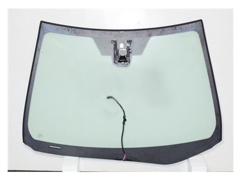 Лобове скло Toyota Corolla E17 USA 17-17 седан (XYG) обігрів, камера, акустичне