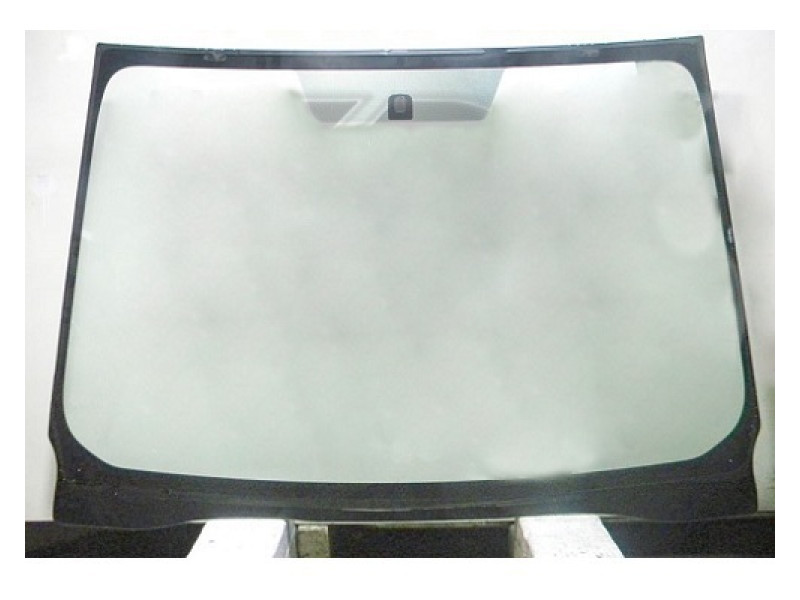 Лобове скло Toyota Verso S / Ractis 2010- (XYG)