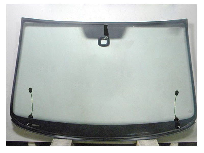 Лобове скло з обігрівом VW Passat B7 11-14 EUR (XYG) з кріп. датч. вологості світла