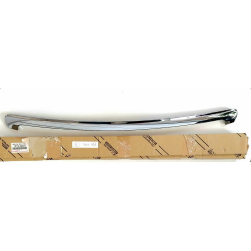 Молдинг капота Toyota Land Cruiser Prado 150 2010-2013 (Toyota) 7577060010