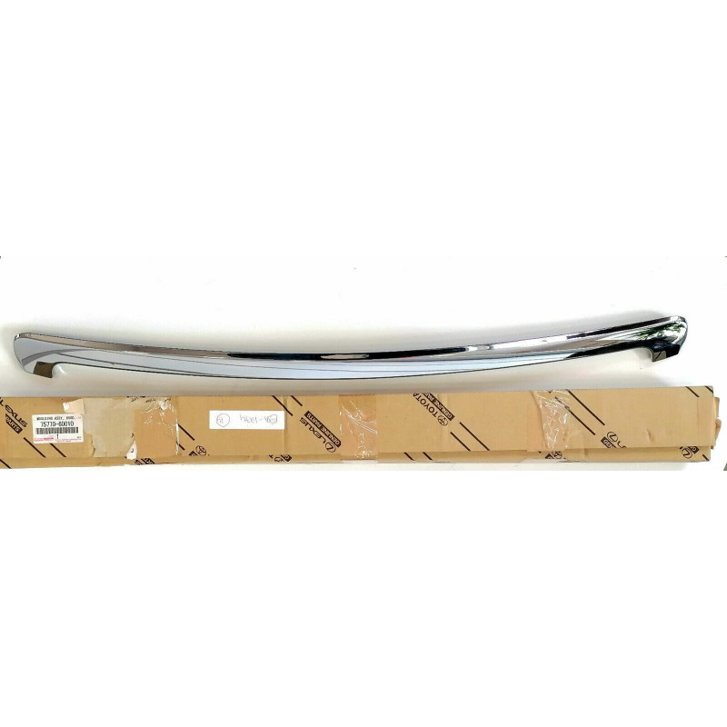 Молдинг капота Toyota Land Cruiser Prado 150 10-13 (Toyota) 7577060010