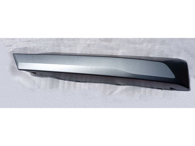 Молдинг решітки переднього бампера лівий BMW X3 G01 17-21 (Тайвань) сірий металік