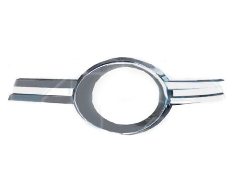 Молдинг решітки переднього бампера лівий Mercedes C-class W204 07-11 (Тайвань) хром