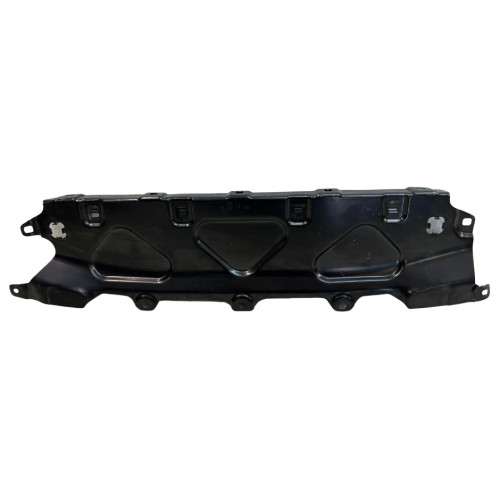 Накладка над радіатором BMW X5 G05 18- (Тайвань) 51647421711
