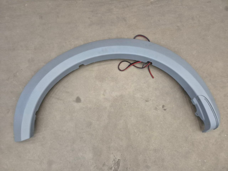 Накладка переднього крила ліва Mitsubishi Pajero Sport 2 09-15 (Тайвань)