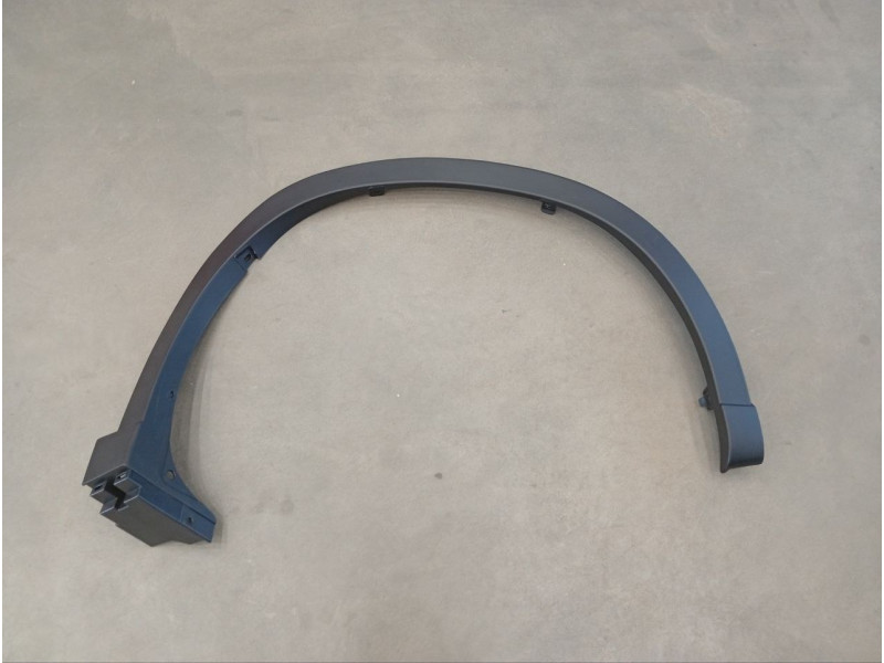 Накладка переднього крила права Mazda CX-5 12-17 (Тайвань) KD5351W20C