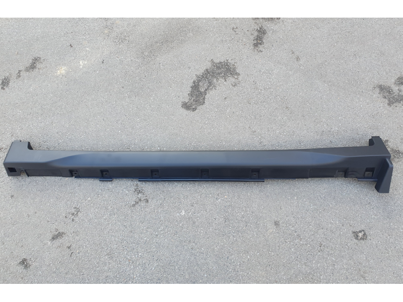 Накладка порогу ліва Nissan Rogue / X-Trail T32 14-17 (Тайвань) 768514CE0A