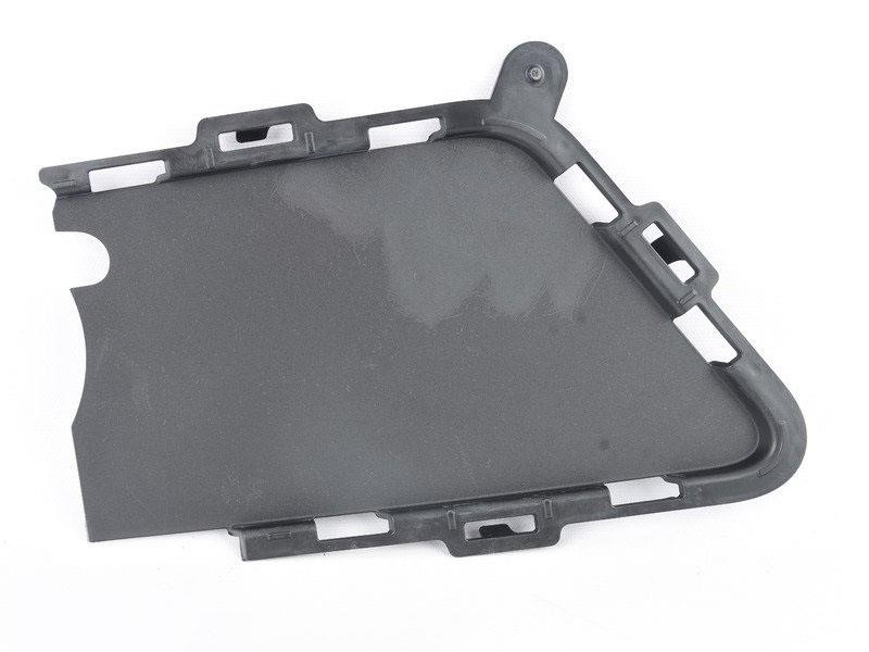 Накладка решітки в передній бампер права BMW 3 F30 M-Sport 12-15 (Тайвань) 51118062636