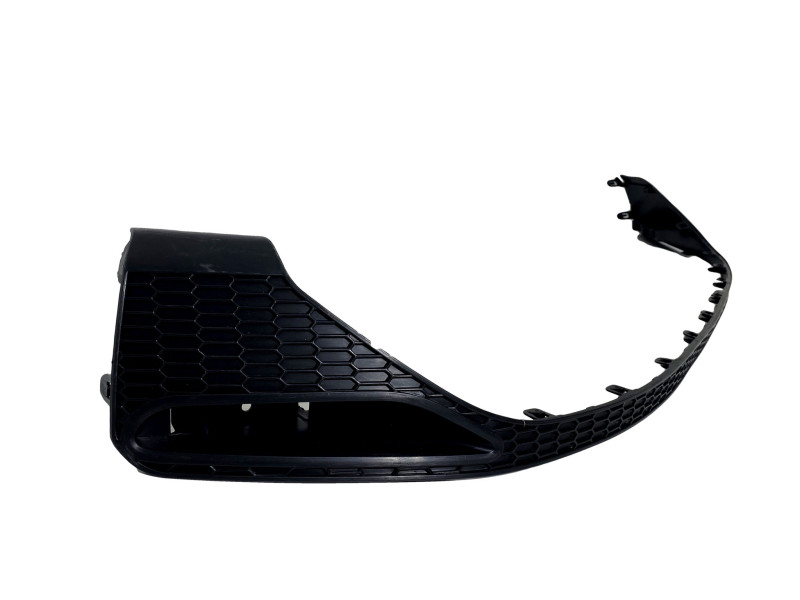 Задня накладка бампера верхня Nissan Altima 2018- (Тайвань) 850716CA0H