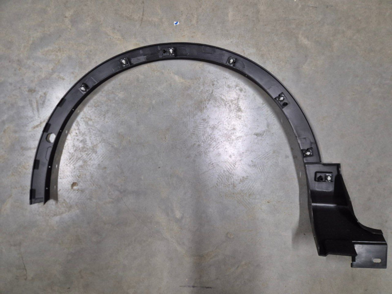 Наркладка крила передня права Ford Kuga / Escape 2013-2020 з отв. п/тронік CJ5Z16268BA