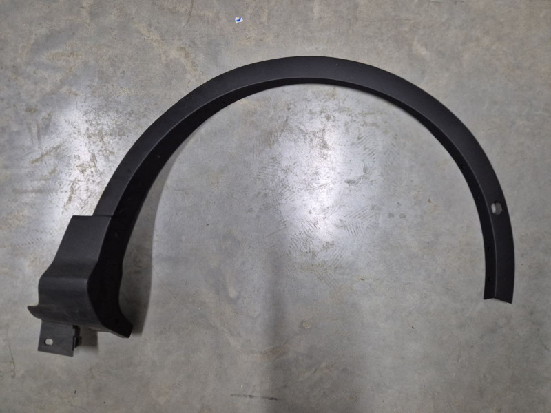 Наркладка крила передня права Ford Kuga / Escape 2013-2020 з отв. п/тронік CJ5Z16268BA