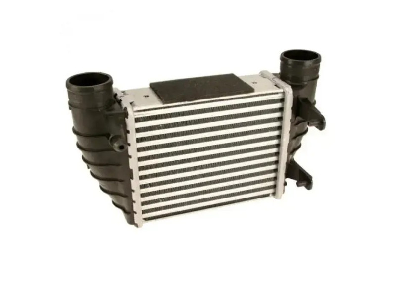 Інтеркулер правий Audi A4 B7 05-08 (NRF) 2.0 TFSI, 8E0145806M, 8E0145806Q