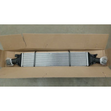 Інтеркулер Audi A4 B8, A5 B8, A6 C7, A7 4G, Q5 8R, Porsche Macan (AVA) 8K0145805G