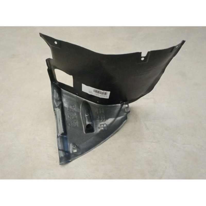 Підкрилок передній лівий (передня частина) BMW 3 E46 1998-2006 TW 51718193811
