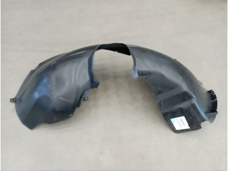 Підкрилок передній лівий Ford Focus 2, C-Max 2004-2010 Китай 1359240