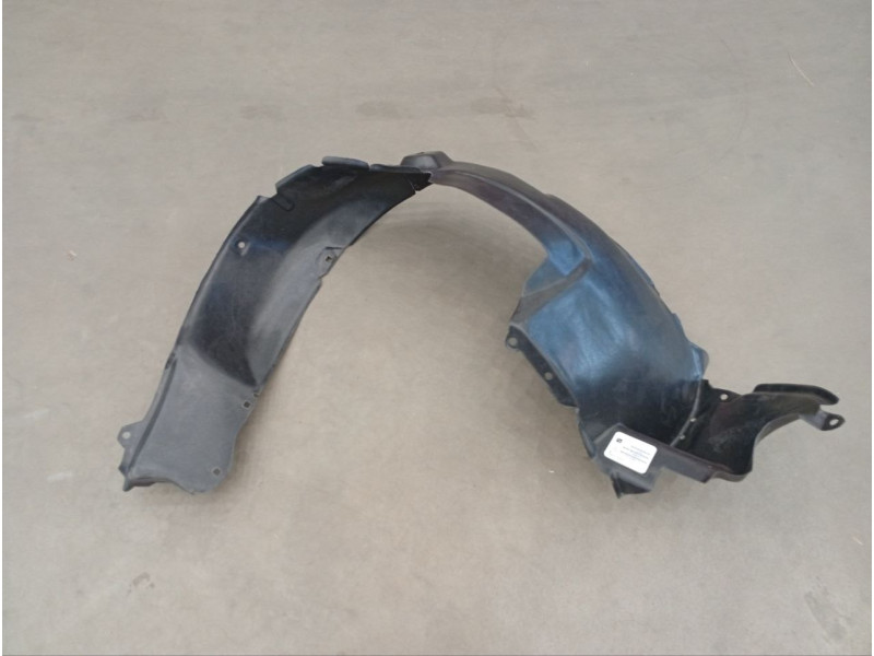 Підкрилок передній лівий Hyundai S-coupe/Tiburon 2002-2005 LKQ 868112C010