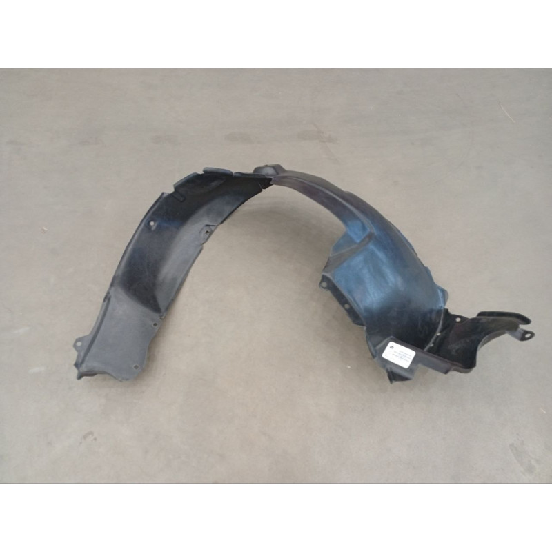 Підкрилок передній лівий Hyundai S-coupe/Tiburon 2002-2005 LKQ 868112C010