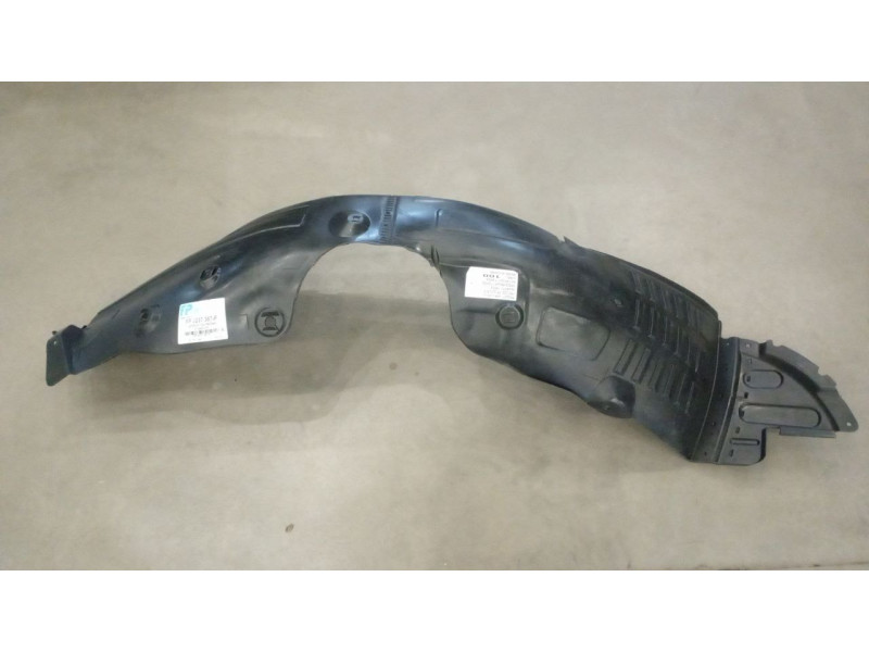 Підкрилок передній лівий Hyundai Santa Fe 12-16 (Китай) 868112W000