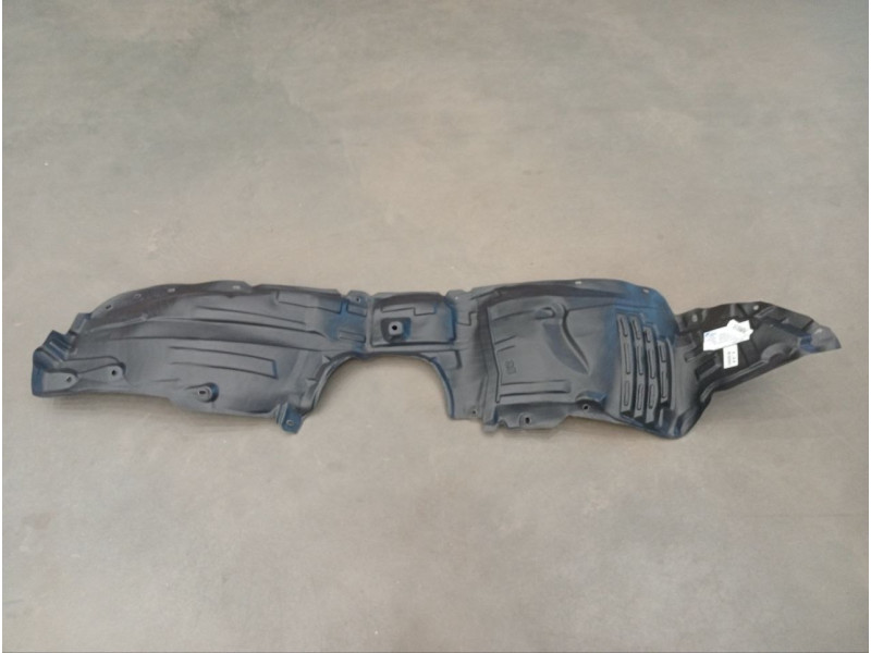 Підкрилок передній лівий Mazda 3 BK 2004-2009 (Tempest) BP4K56140E