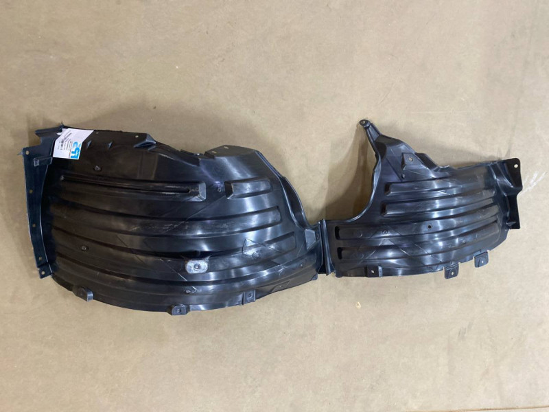 Підкрилок передній лівий Mitsubishi Outlander 4 2021- FPS 5370C185