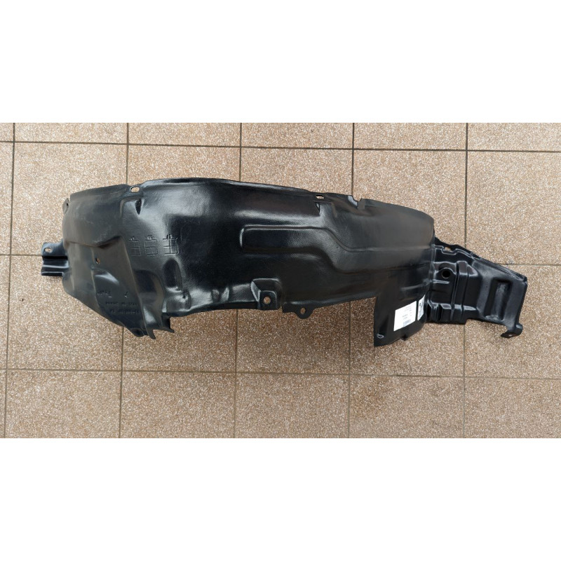 Підкрилок передній лівий Nissan Almera N15 1995-1999 LKQ 638430N000