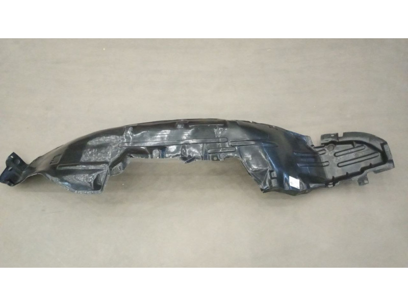 Підкрилок передній лівий Nissan Maxima A32 1995-2000 Тайвань 6384140U20