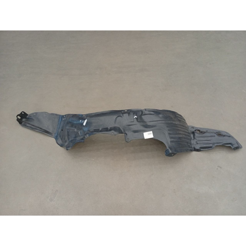 Підкрилок передній лівий Nissan Primera P11 1996-1999 Тайвань 638432J000