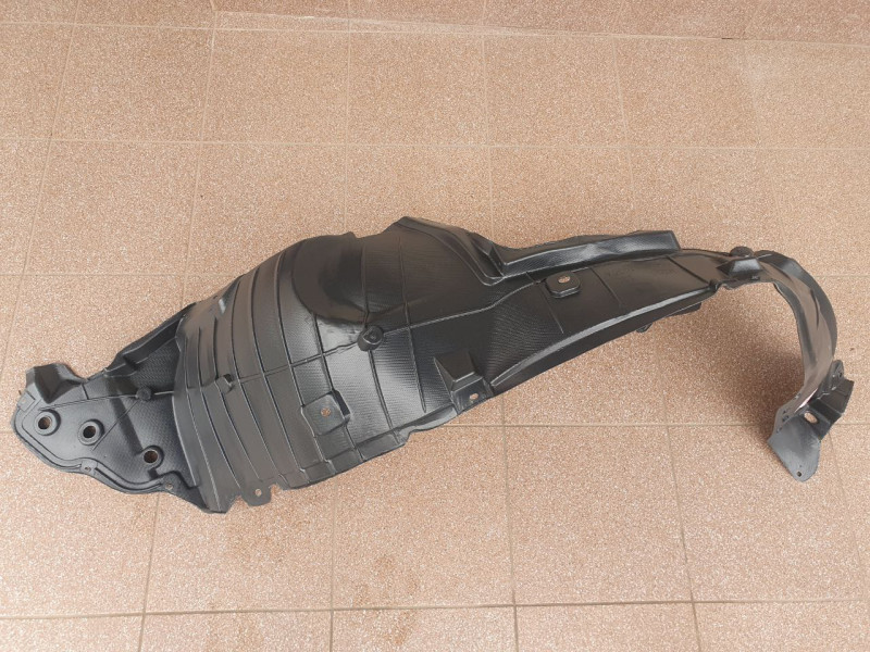 Підкрилок передній лівий Nissan Qashqai 2006-2014 (Китай) 63841BR00A