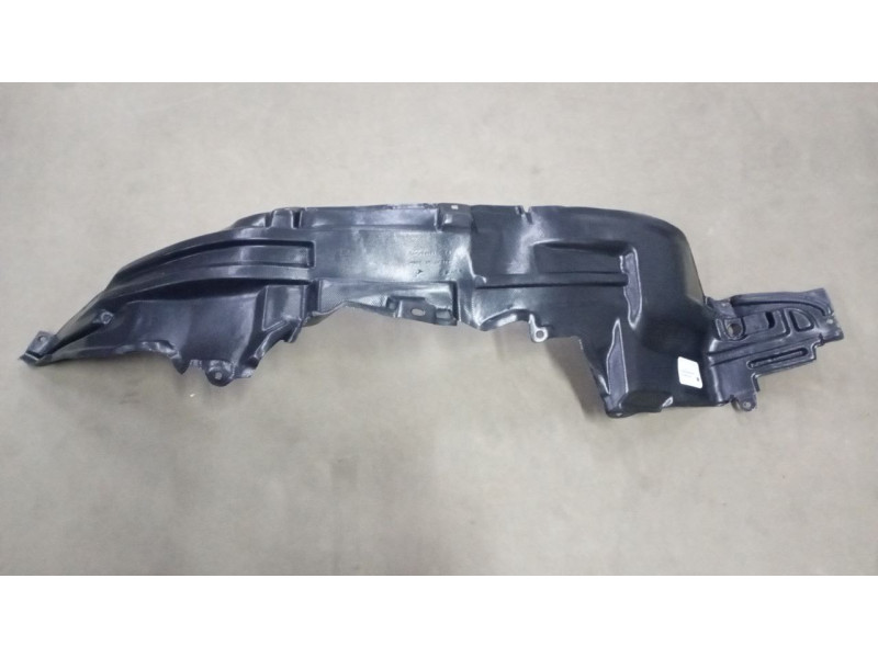 Підкрилок передній лівий Nissan X-Trail T30 2001-2007 (Tempest)