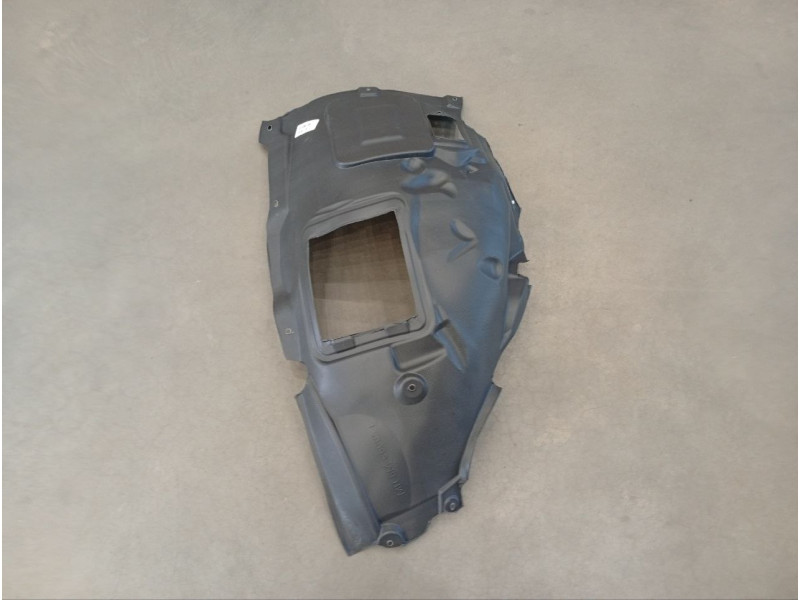 Підкрилок передній лівий (передня частина) BMW 3 F30 2012-2019 TW 51717260725