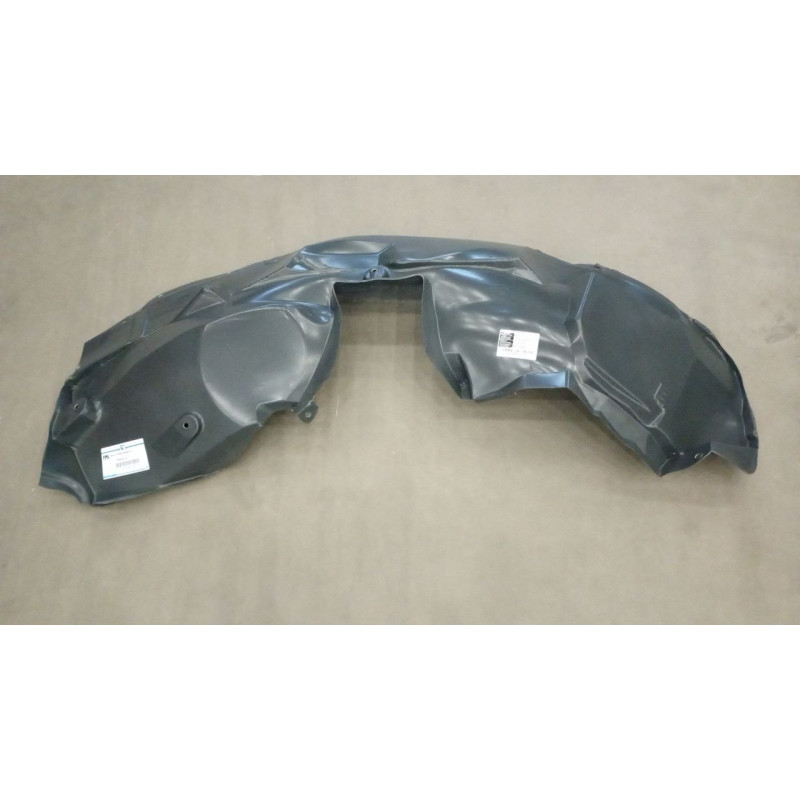 Підкрилок передній лівий Renault Duster 2018- Тайвань 638412328R