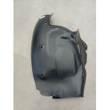 Підкрилок передній лівий (задня частина) Renault Scenic 2003-2008 FL 8200136725