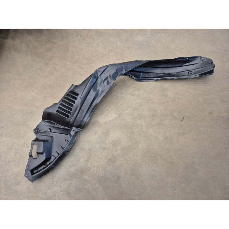 Підкрилок передній лівий Toyota Avensis 2003-2006 FPS 5387605030 Китай